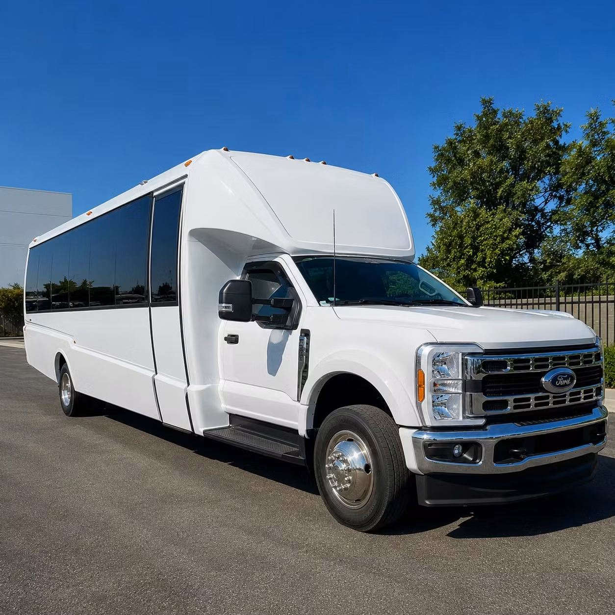 15 passenger minibus
