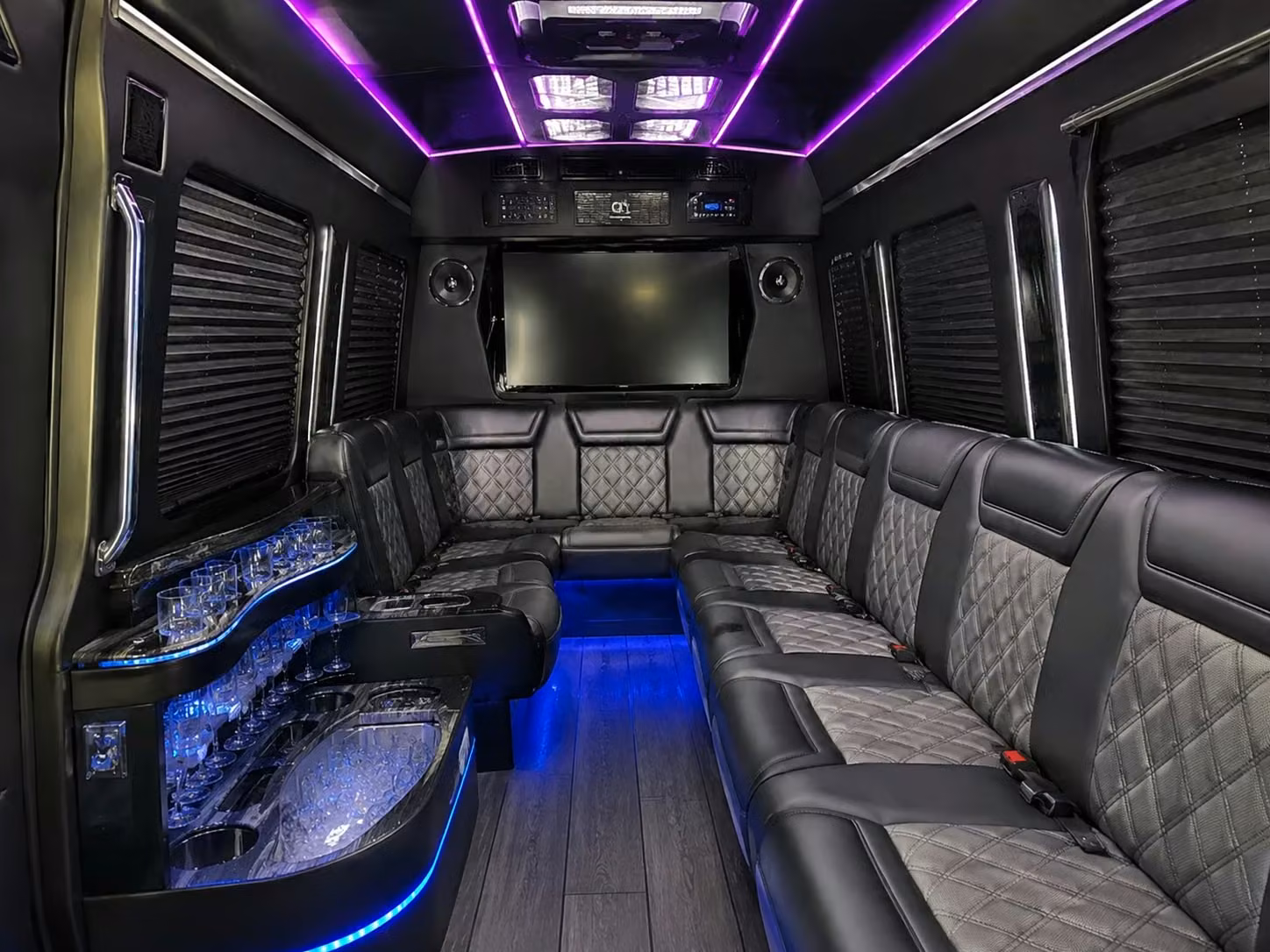 coachbusmountpleasant com can handle prom transportation for groups of every size in mount pleasant